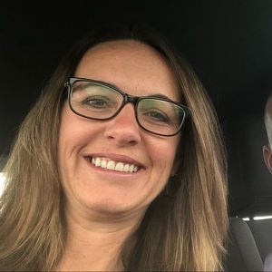 Meet your Posher, Sharon